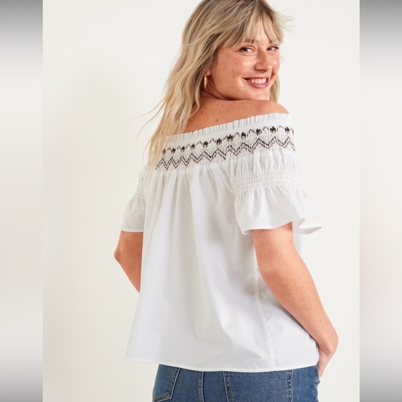 Old Navy White Smocked Ruffled Blouse NWT Large off the shoulder boho bohemian - Picture 2 of 8
